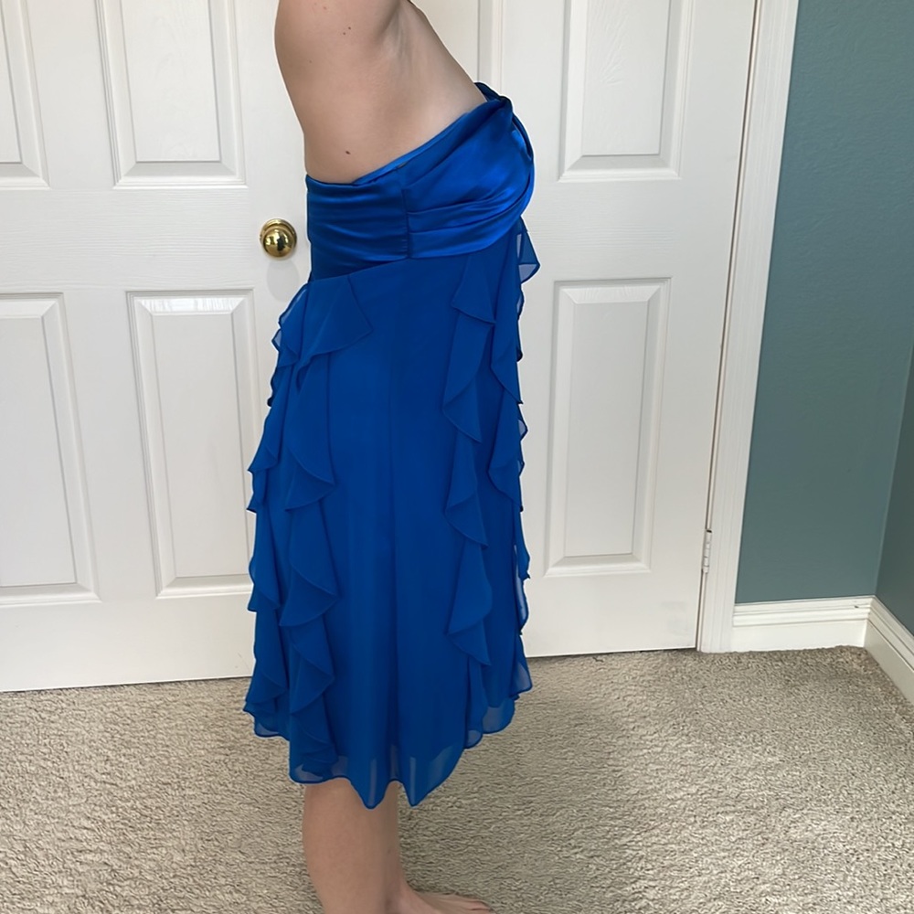 Strapless ruffle dress - Picture 2 of 6
